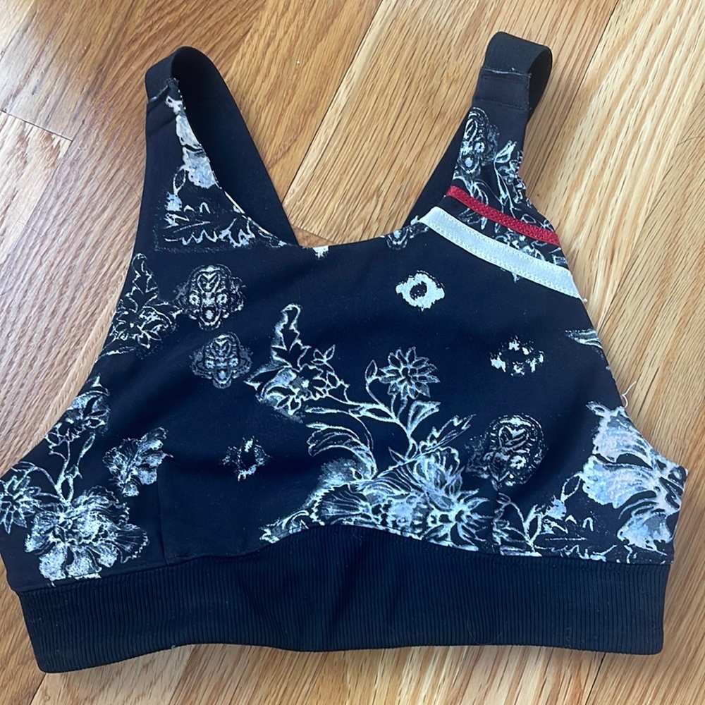 Free people women’s workout crop top
